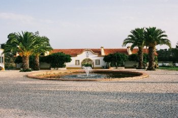 Herdade de Cadou�os
