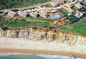 Clube Porto de M�s