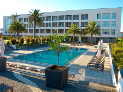 Royal Garden Hotel
