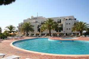 Apartamentos Dom�nio do Sol