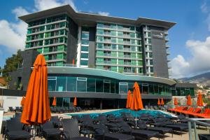 Hotel Four Views Ba�a