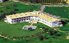 Colina Verde Aparthotel & Golf